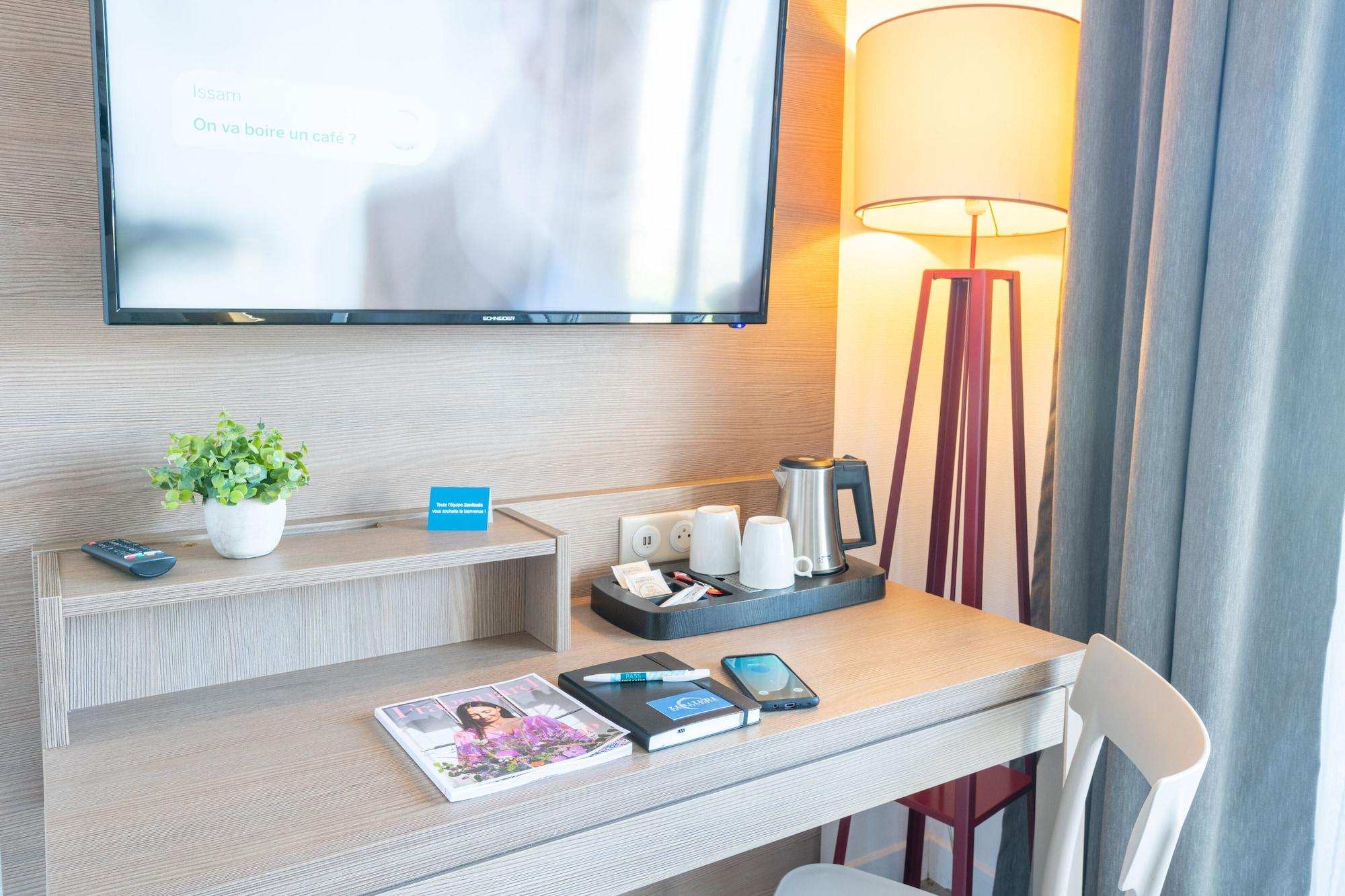 Zenitude Hôtel-résidences Cannes Confort 4*