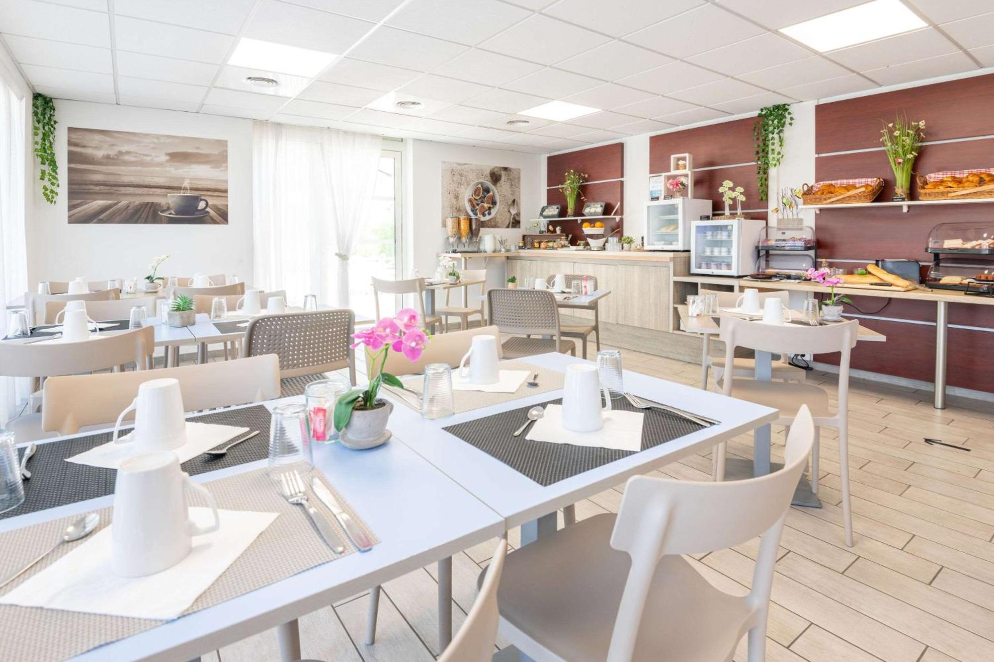 Zenitude Hôtel-résidences Cannes Confort 4* Mandelieu