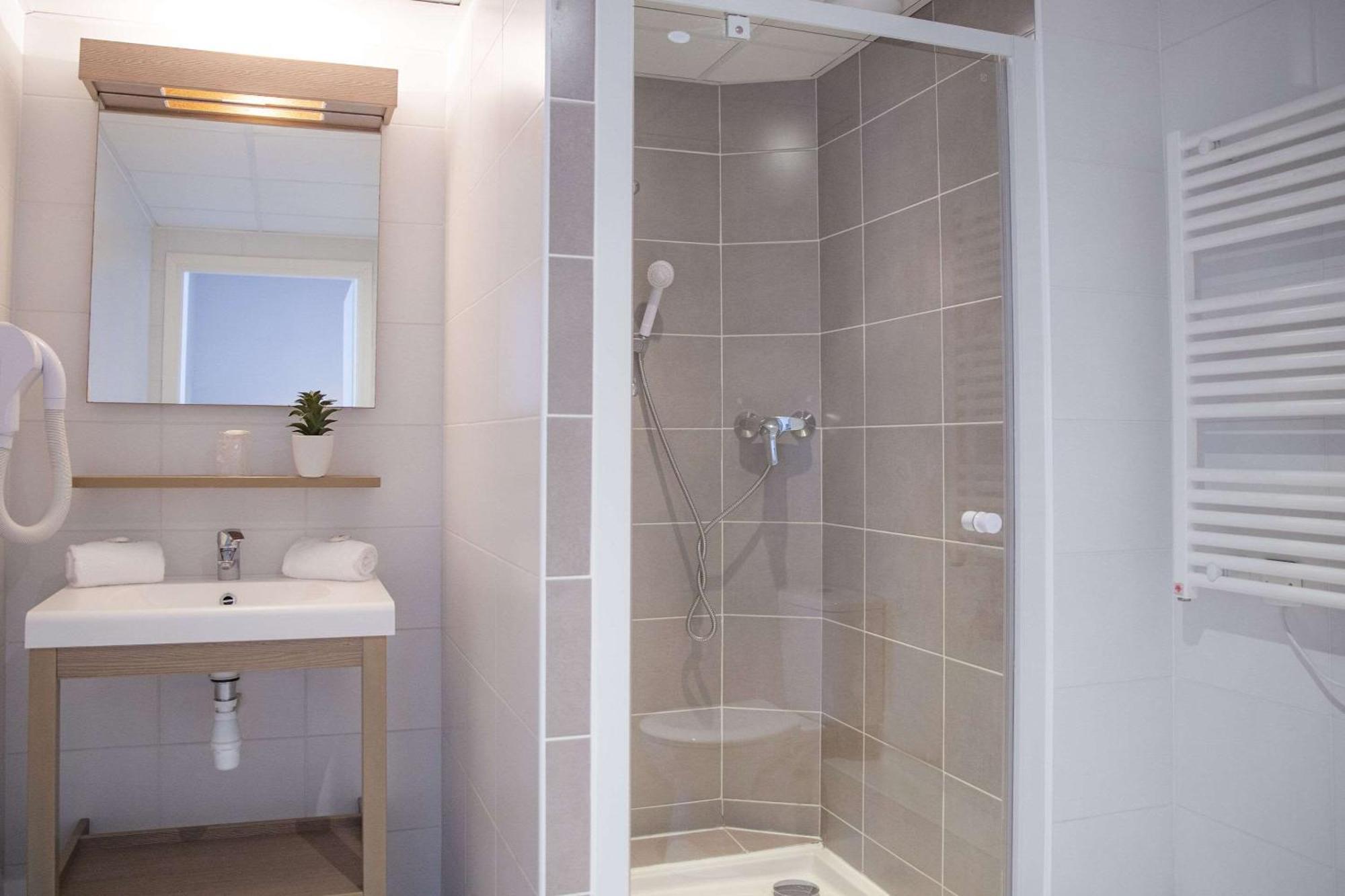 Hotel Comfort Cannes 4*